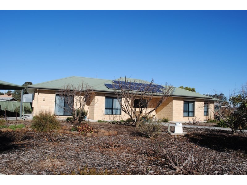 8 Green Street, Carisbrook VIC 3464