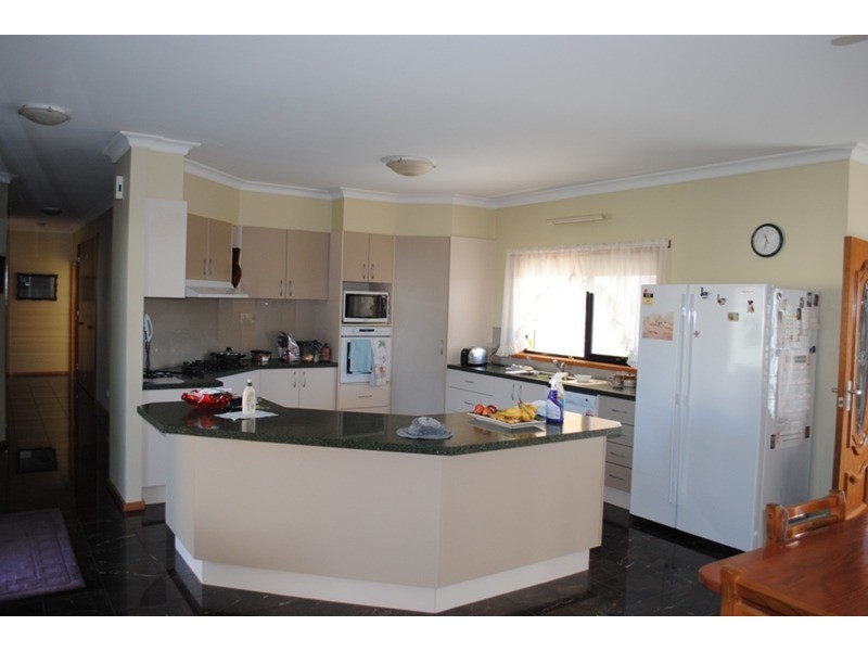 8 Green Street, Carisbrook VIC 3464
