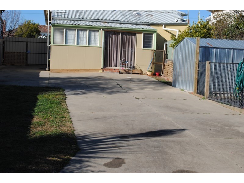 77 Burke  Street, Maryborough VIC 3465