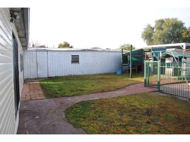 2 Taylor  Street, Maryborough VIC 3465