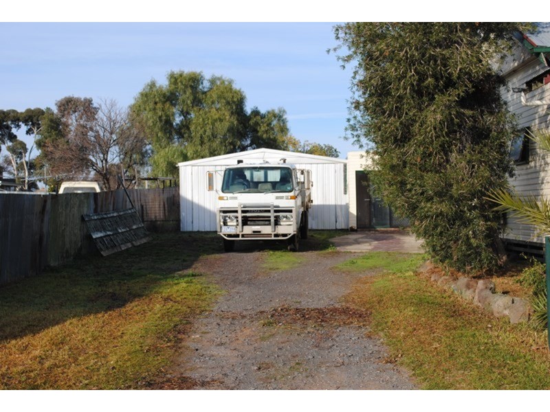 2 Taylor  Street, Maryborough VIC 3465