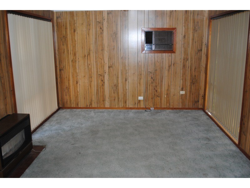 12  Tobruk Avenue, Maryborough VIC 3465