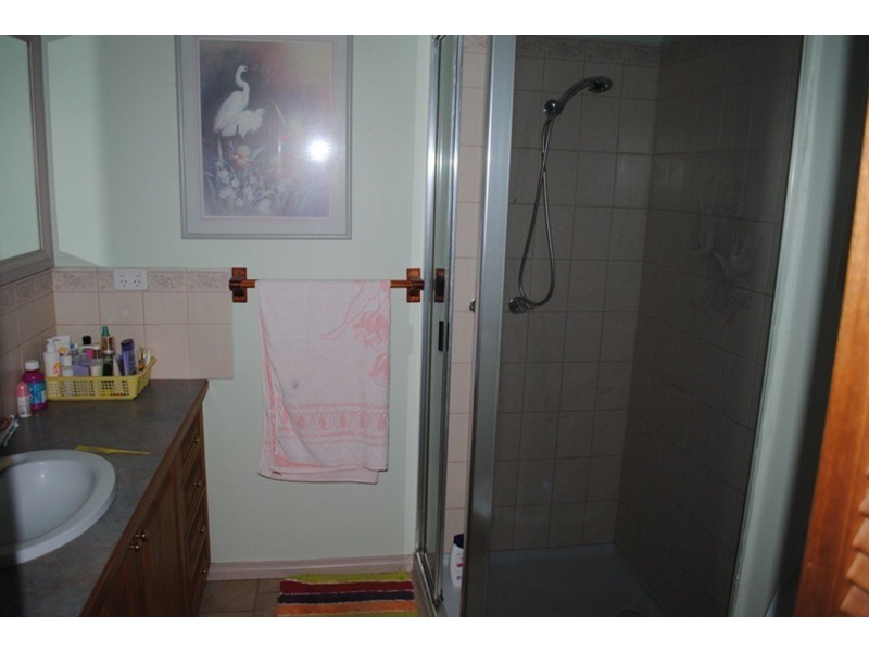 3 Dehnerts Road, Daisy Hill VIC 3465