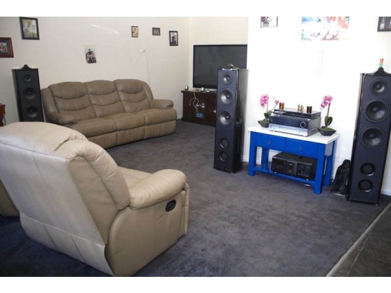 6 Annesley Street, Carisbrook VIC 3464