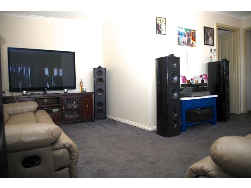 6 Annesley Street, Carisbrook VIC 3464