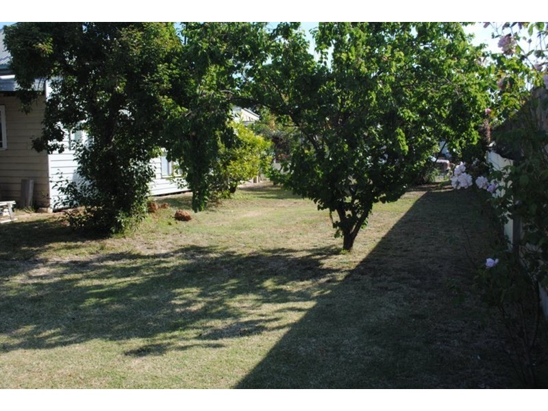 23 Higham Street, Maryborough VIC 3465