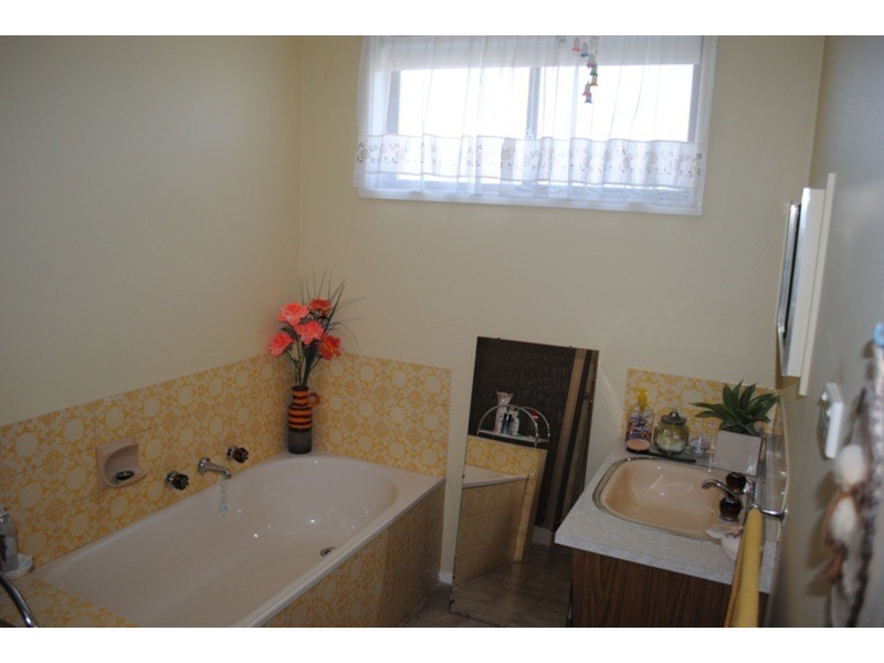 2/6 Rinford Street, Maryborough VIC 3465