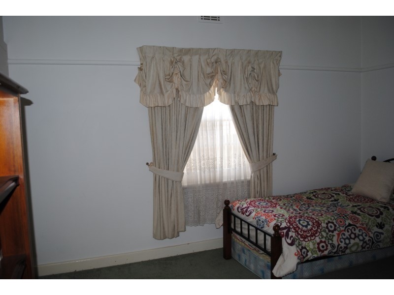 13 Laidman Street, Maryborough VIC 3465