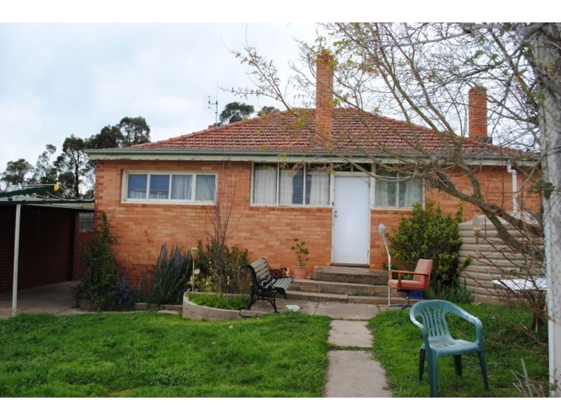 17 Primrose  Street, Maryborough VIC 3465