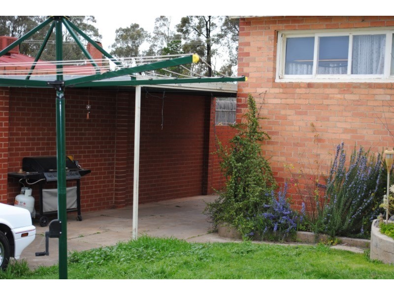 17 Primrose  Street, Maryborough VIC 3465