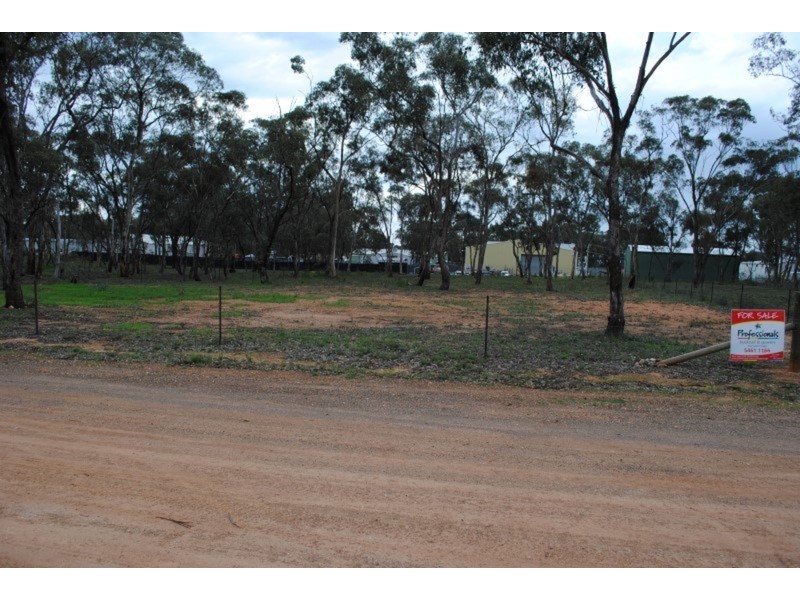 7 Jeffs Street, Maryborough VIC 3465