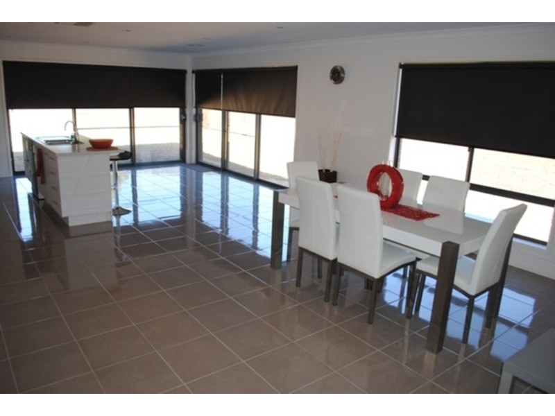 8 Inland Court, Maryborough VIC 3465