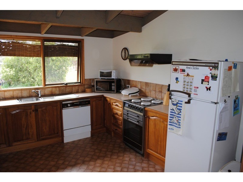 37 Elma Court, Daisy Hill VIC 3465