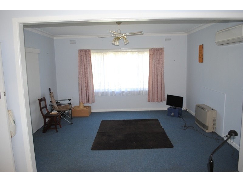 24 Tweedale Street, Dunolly VIC 3472