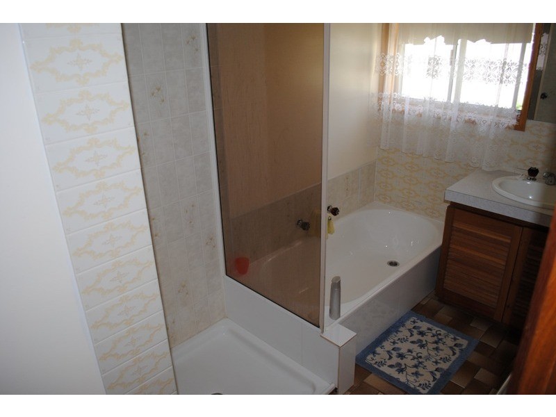 4165 Pyrenees Highway, Flagstaff VIC 3465