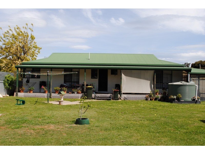 1 Ormond Avenue, Maryborough VIC 3465