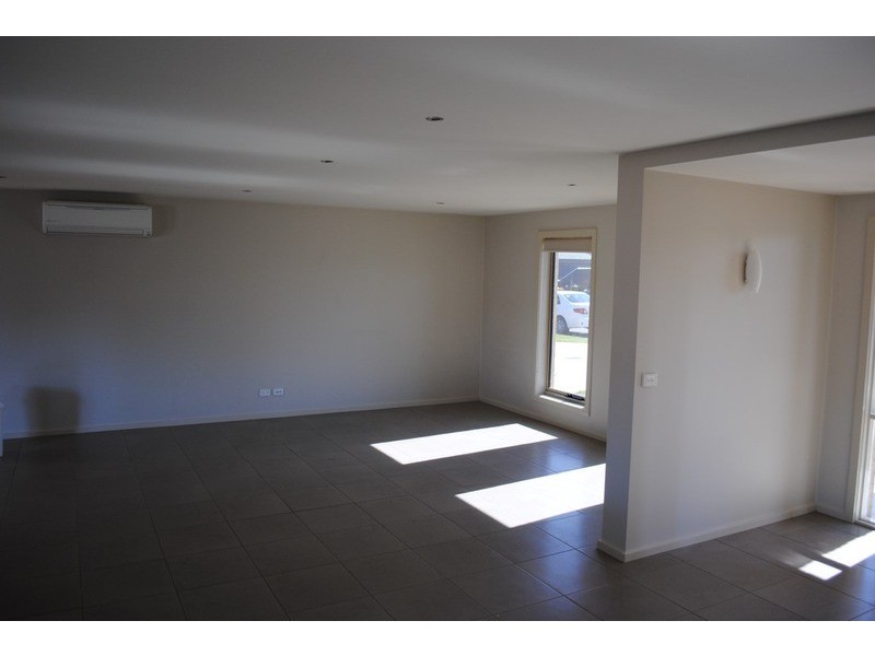 1 Inland Court, Maryborough VIC 3465