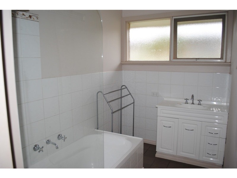 94 Park Road, Maryborough VIC 3465