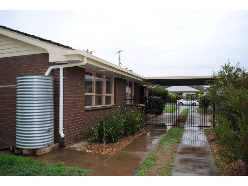 94 Park Road, Maryborough VIC 3465