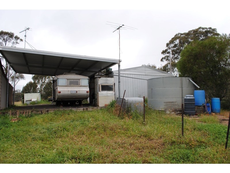 2 Firmans Road, Dunach VIC 3371