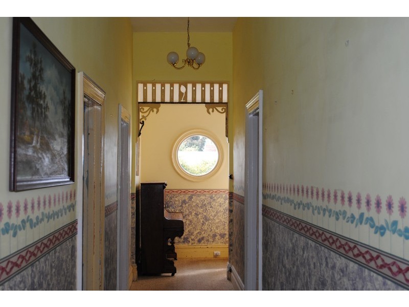 15 Barkly Street, Maryborough VIC 3465