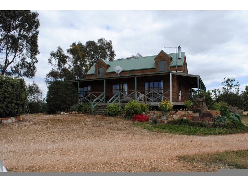 570 Avoca Road, Amherst VIC 3371