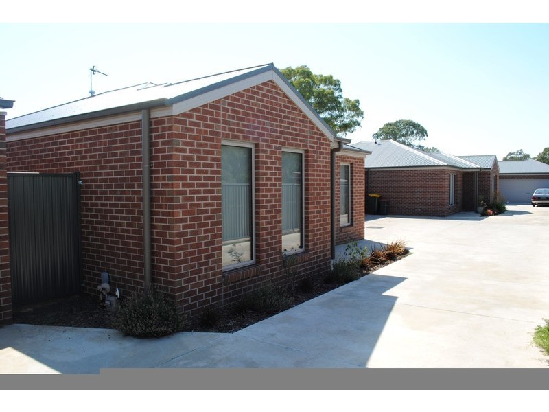 2/176 Park Road, Maryborough VIC 3465