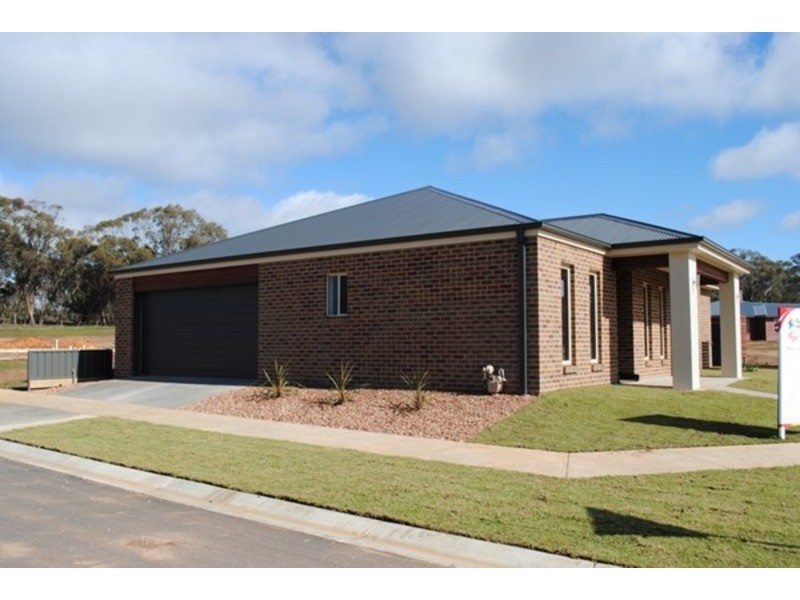 1 Forest View Drive, Maryborough VIC 3465