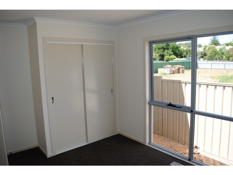 1/116 Gillies Street, Maryborough VIC 3465