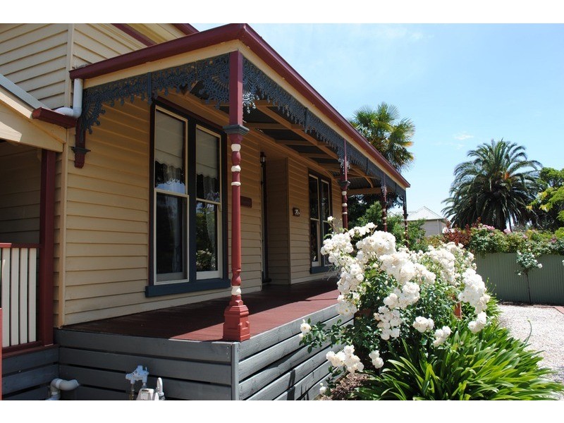 35 Park Road, Maryborough VIC 3465