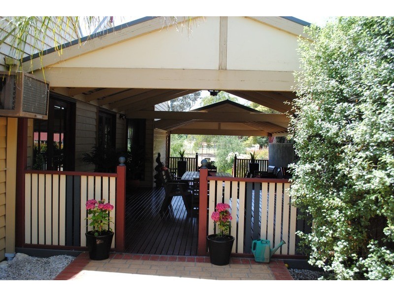 35 Park Road, Maryborough VIC 3465