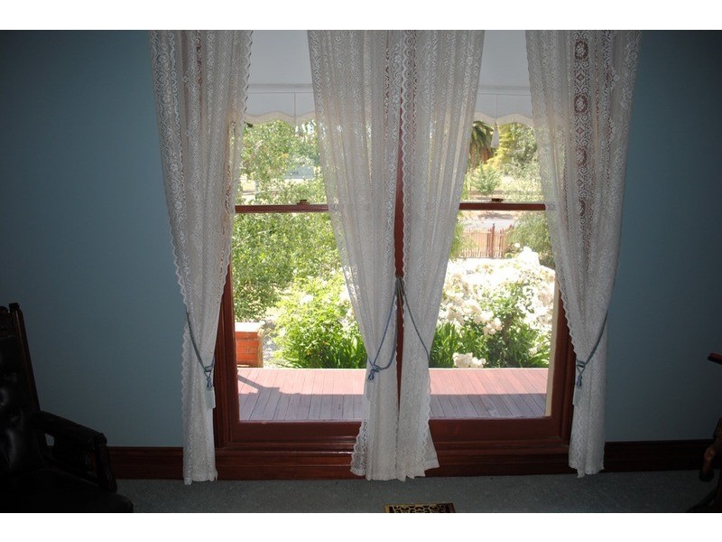 35 Park Road, Maryborough VIC 3465