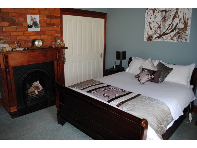 35 Park Road, Maryborough VIC 3465