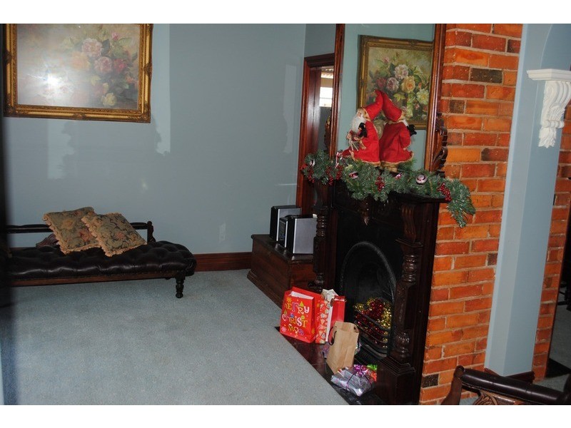 35 Park Road, Maryborough VIC 3465