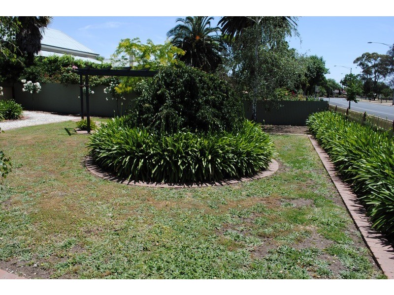 35 Park Road, Maryborough VIC 3465