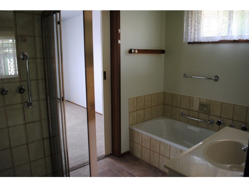 2/15 Mariners Reef  Road, Maryborough VIC 3465