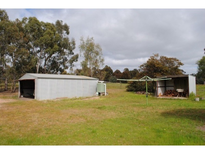 37  Elma  Court, Maryborough VIC 3465