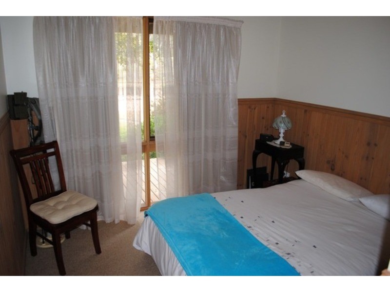 37  Elma  Court, Maryborough VIC 3465