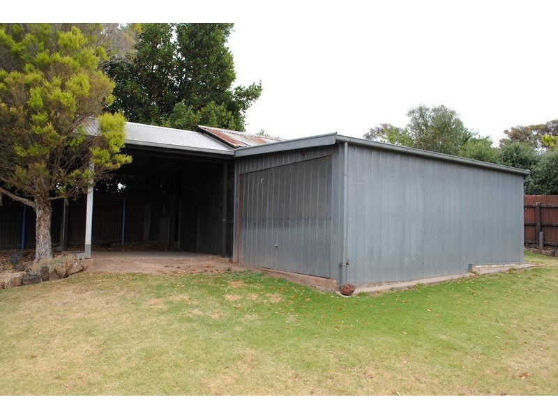 19 Clarendon Street, Maryborough VIC 3465