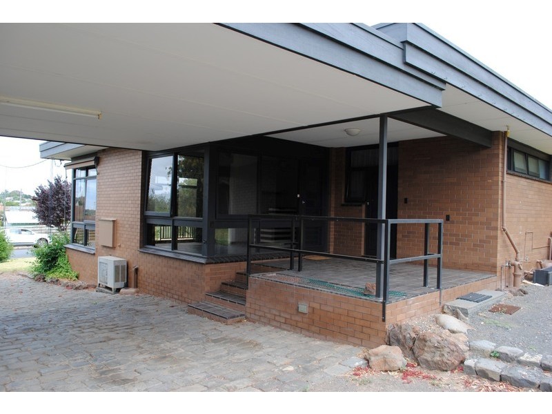 19 Clarendon Street, Maryborough VIC 3465