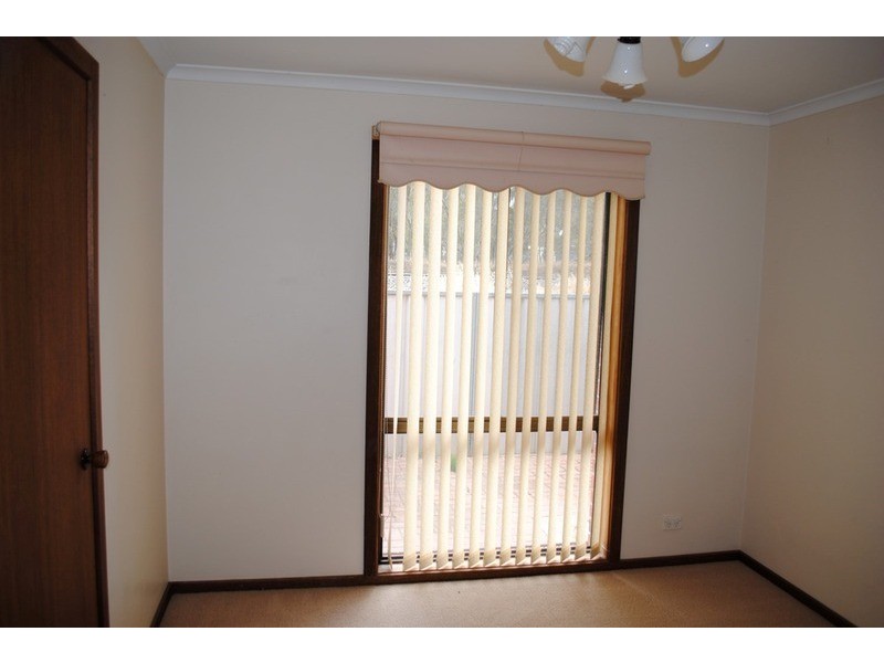 1/4 Ormond Avenue, Maryborough VIC 3465