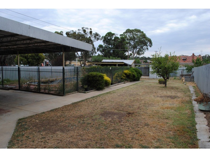 11 Burke Street, Maryborough VIC 3465