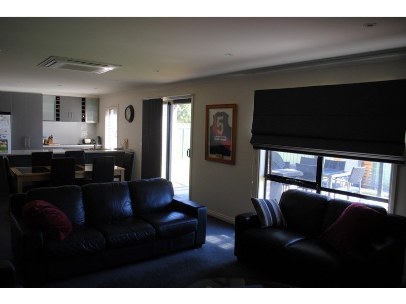 8 Harrison  Street, Maryborough VIC 3465