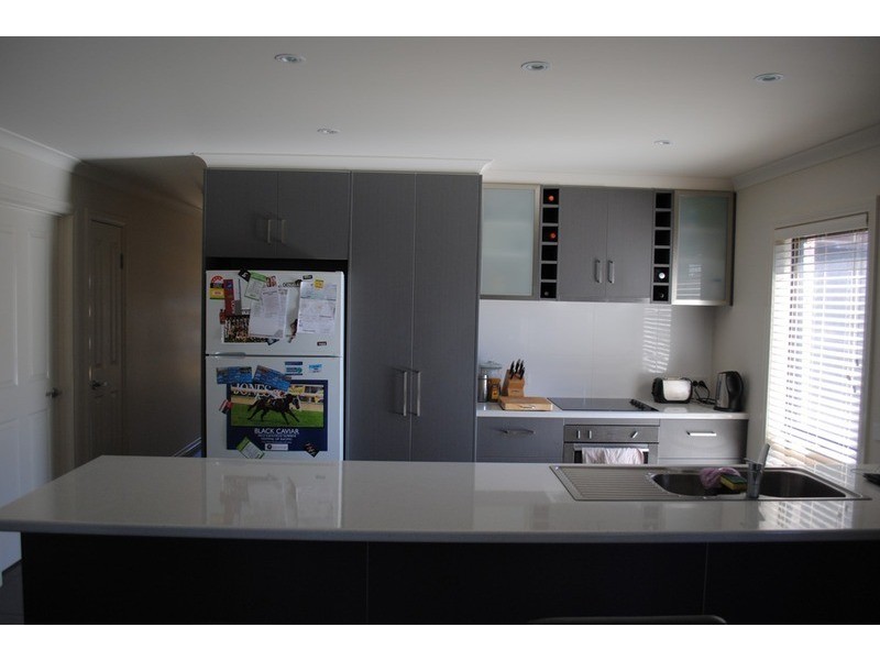 8 Harrison  Street, Maryborough VIC 3465