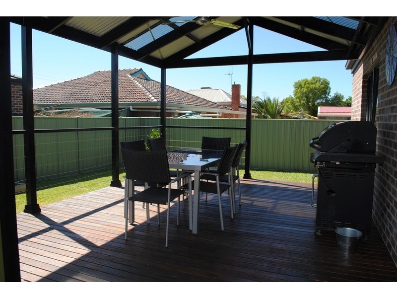 8 Harrison  Street, Maryborough VIC 3465