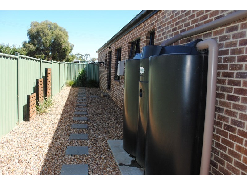 8 Harrison  Street, Maryborough VIC 3465