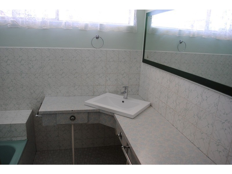 160 Railway Street, Maryborough VIC 3465