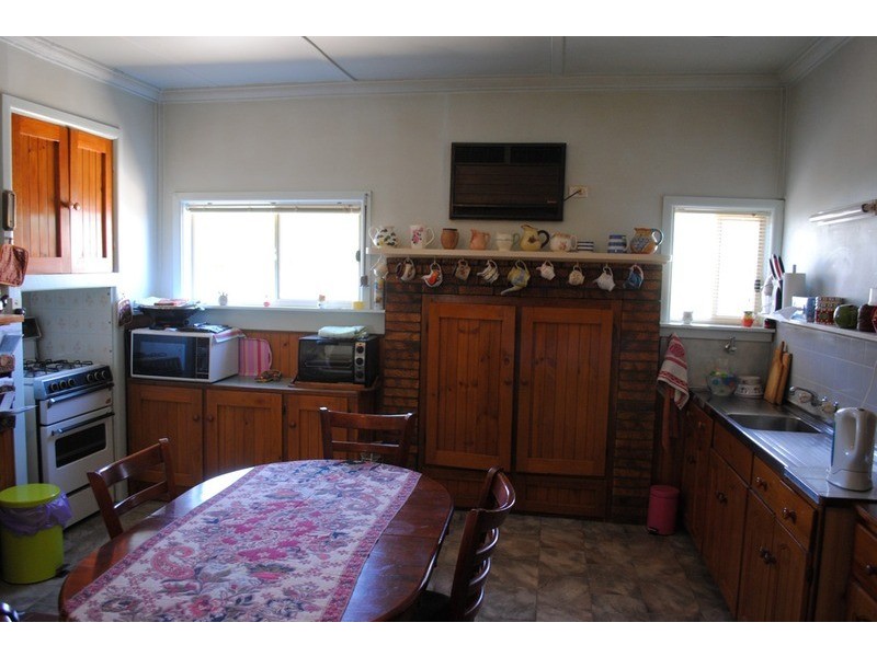 50 Barkly  Street, Dunolly VIC 3472