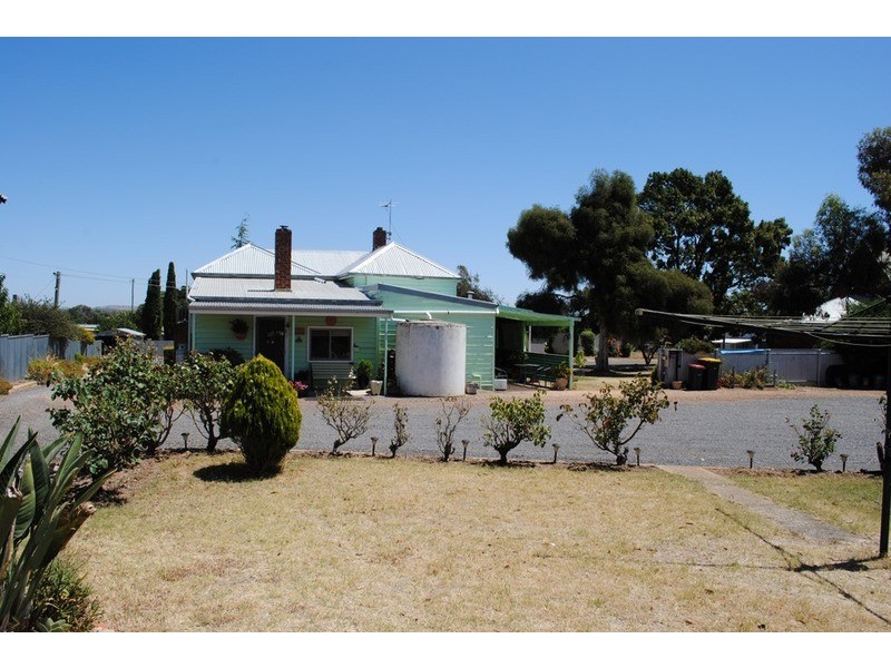 50 Barkly  Street, Dunolly VIC 3472