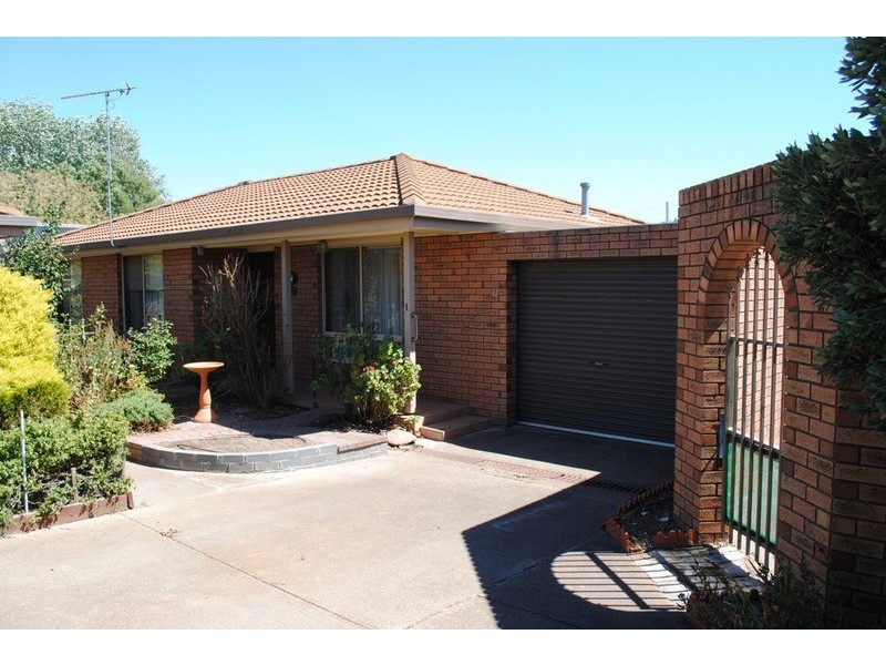 1/10 Christian Street, Maryborough VIC 3465